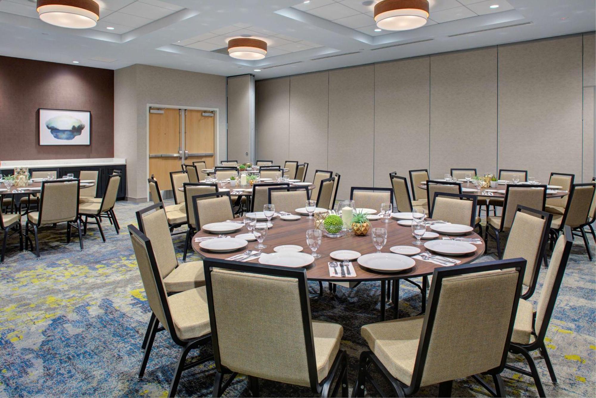 Hilton Garden Inn Jackson Exterior photo