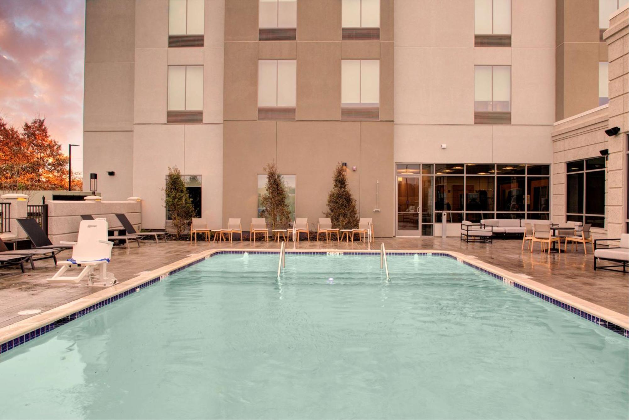 Hilton Garden Inn Jackson Exterior photo