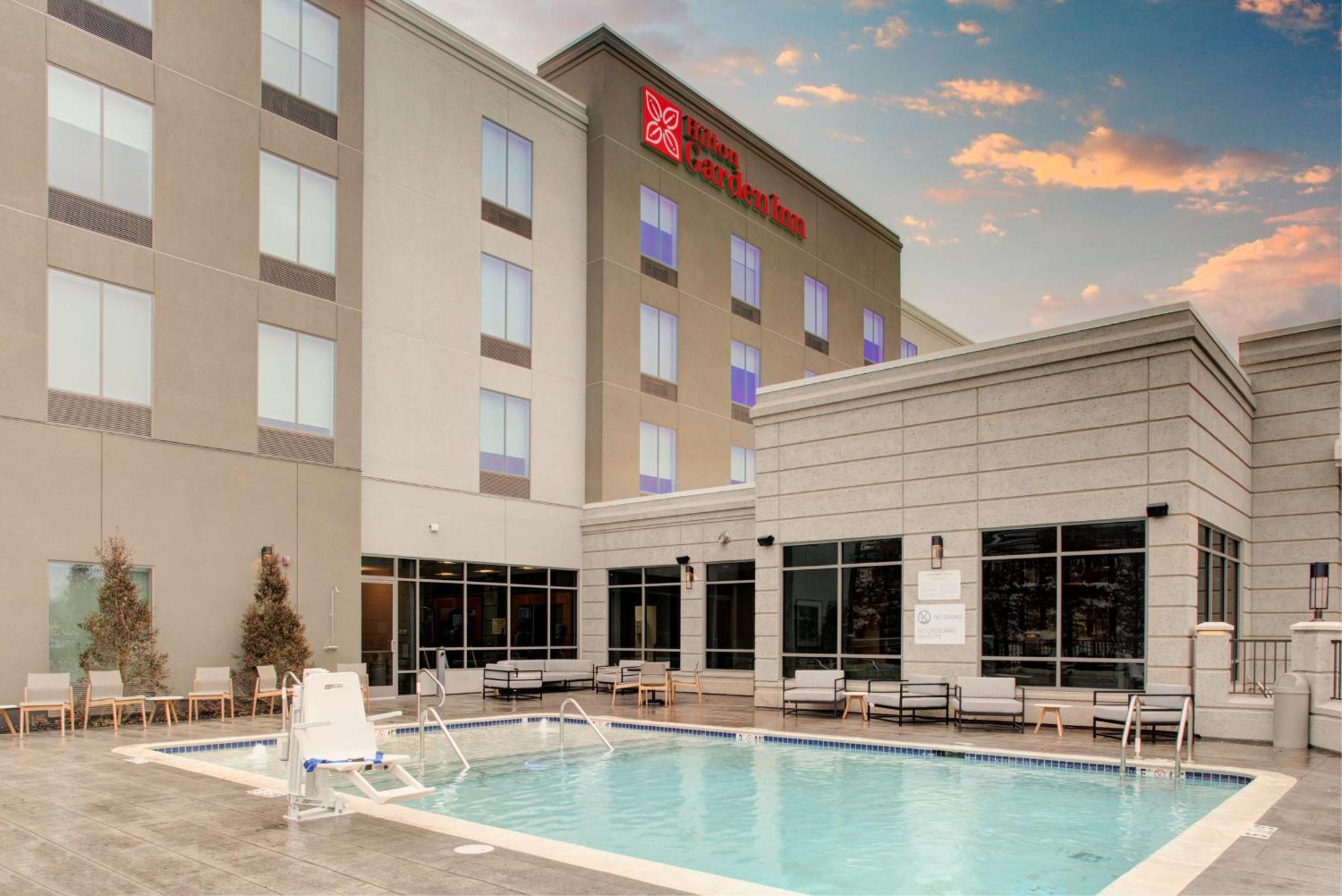 Hilton Garden Inn Jackson Exterior photo