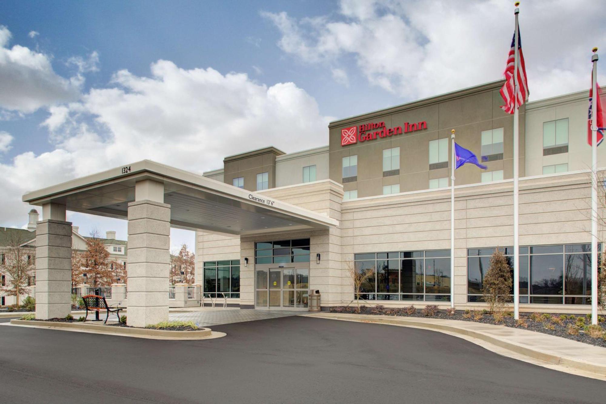 Hilton Garden Inn Jackson Exterior photo