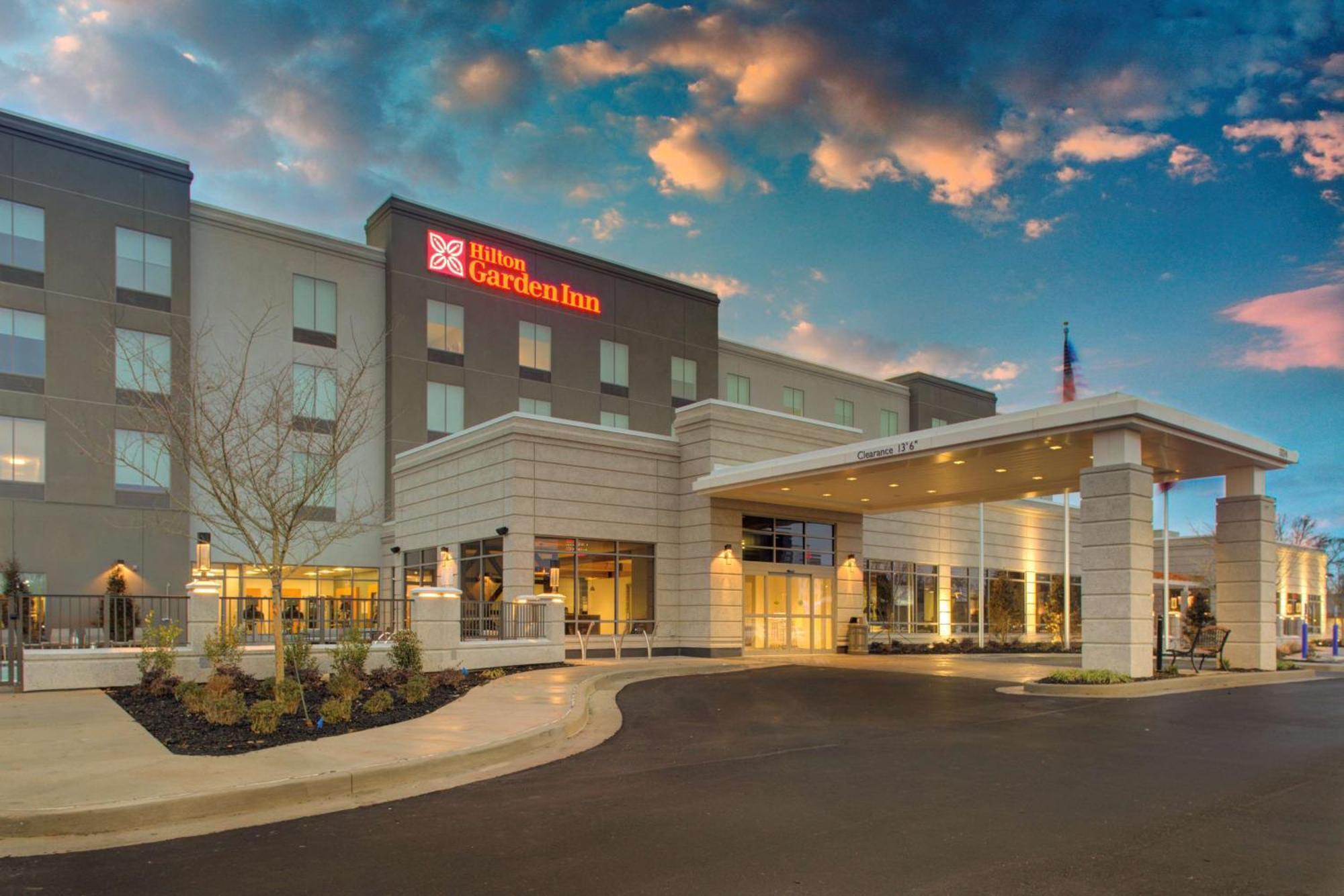Hilton Garden Inn Jackson Exterior photo